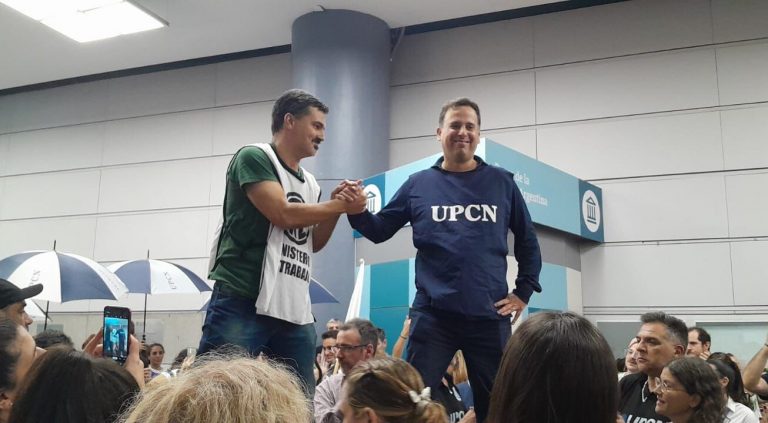 ATE y UPCN se unen contra el ajuste de Milei: “Tenemos una sola razón de ser, defender inclaudicablemente los derechos a un trabajo digno”