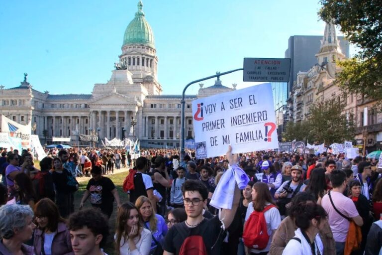 CONADU anticipó paro y marcha si hay veto a la Ley de Financiamiento Universitario