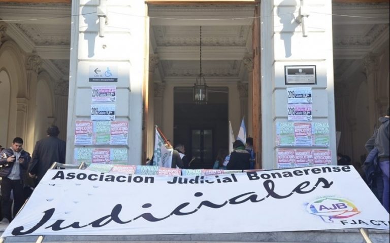 Judiciales de paro con Vidal en la mira: “Debe respetar la Constitución y convocar a paritarias“