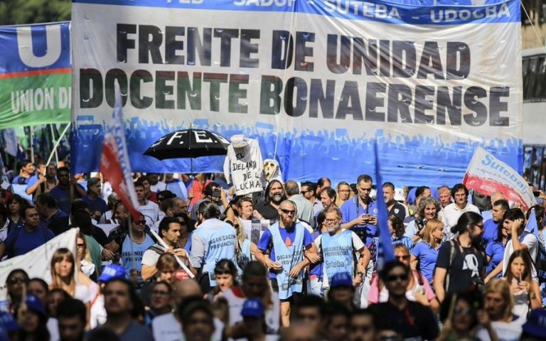 Docentes bonaerenses retoman la agenda de reclamos y exigen a Vidal recuperar el poder adquisitivo