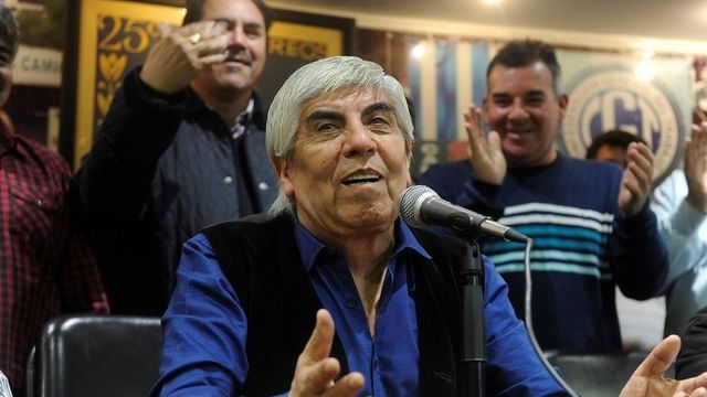 Para Hugo Moyano, la paritaria «está superando la cifra del 40%»