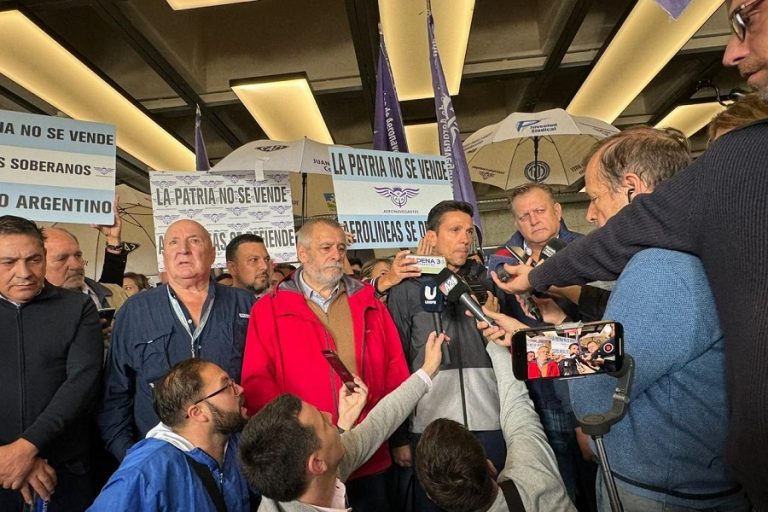 CATT denunció persecución a los sindicatos aeronáuticos