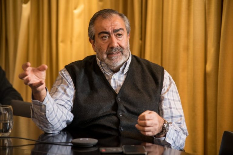 Héctor Daer defendió la reducción de la jornada laboral.