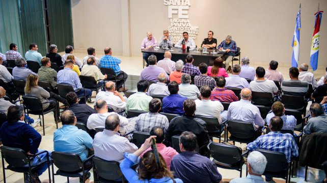 Santa Fe: municipales volverán a parar la segunda semana de noviembre