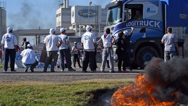 SanCor: el Gobierno dará un salvataje a cambio del recorte de fondos de la obra social