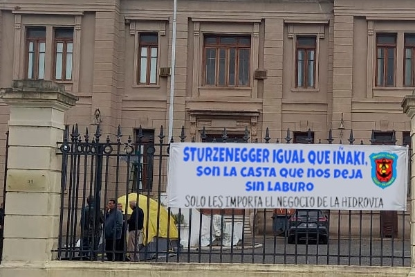 Trabajadores de Dragado y Balizamiento ocupan oficinas por promesas incumplidas
