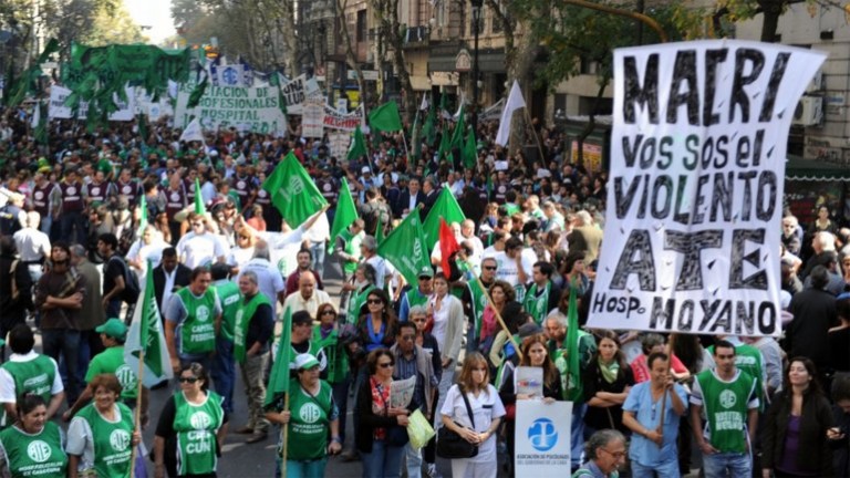 Frente a la nueva ola de despidos ATE profundiza la lucha