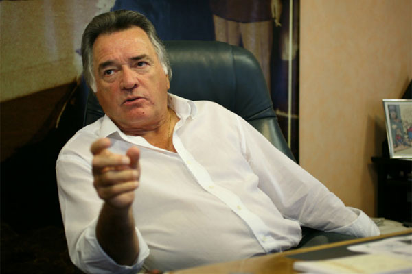 Barrionuevo considera que «no sería bueno que la CGT haga paro»