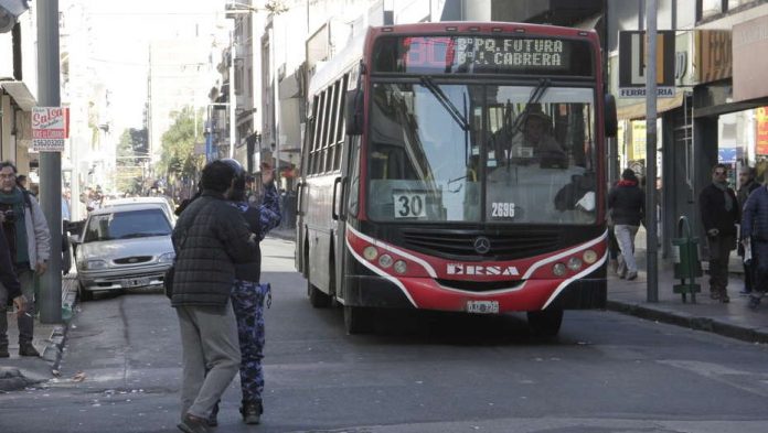 Tensión en los gremios de Transporte por el paro del 30 de abril