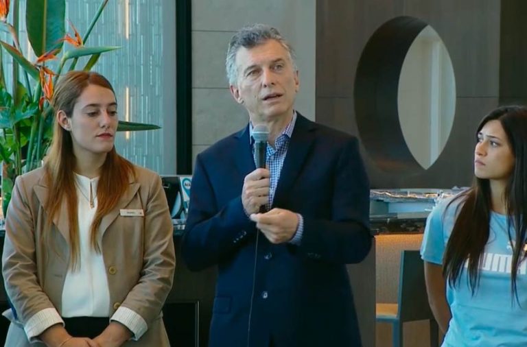 En medio del conflicto gremial, Macri pidió que Aerolíneas Argentinas funcione «sin plata del Estado»