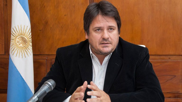 Neuquén: El lunes comienza la paritaria con los gremios