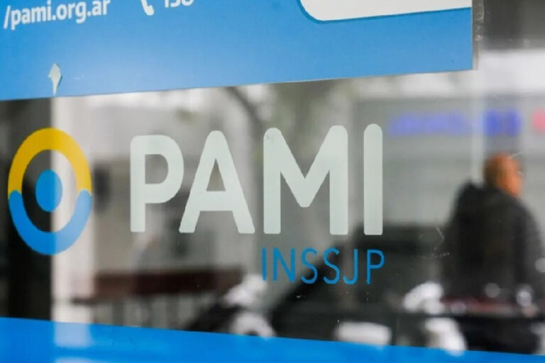 Crisis en el PAMI: el paro médico y la deuda con las farmacias confluyen en la tormenta perfecta